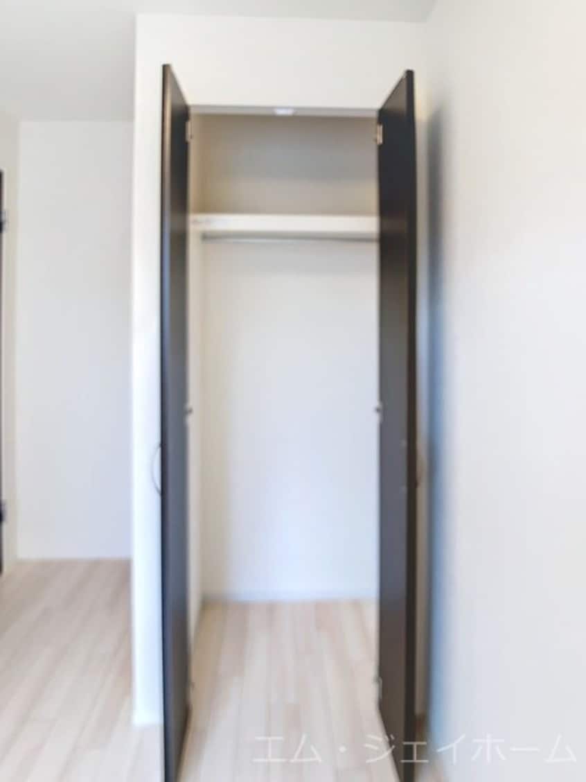  CHESTNUTS（チェスナッツ）