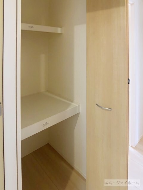  シャーロット水口　B