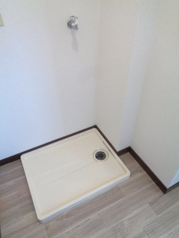  ハイネスグリーン貴生川