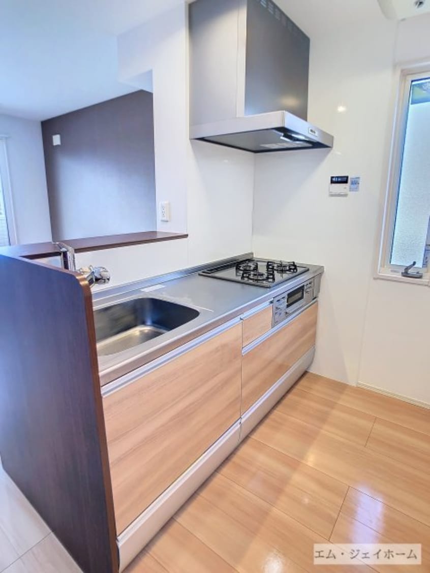  ヴィラ　シャルマン