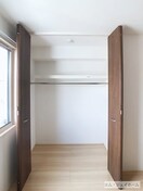  ヴィラ　シャルマン