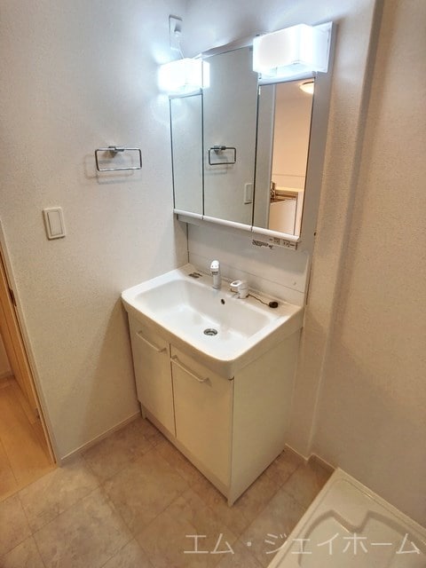  アストラル　ノーヴァ