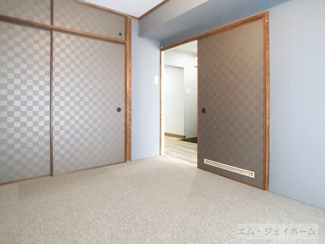  守山駅前東住宅３号棟