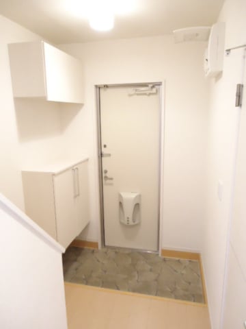  セジュールグランモアＢ