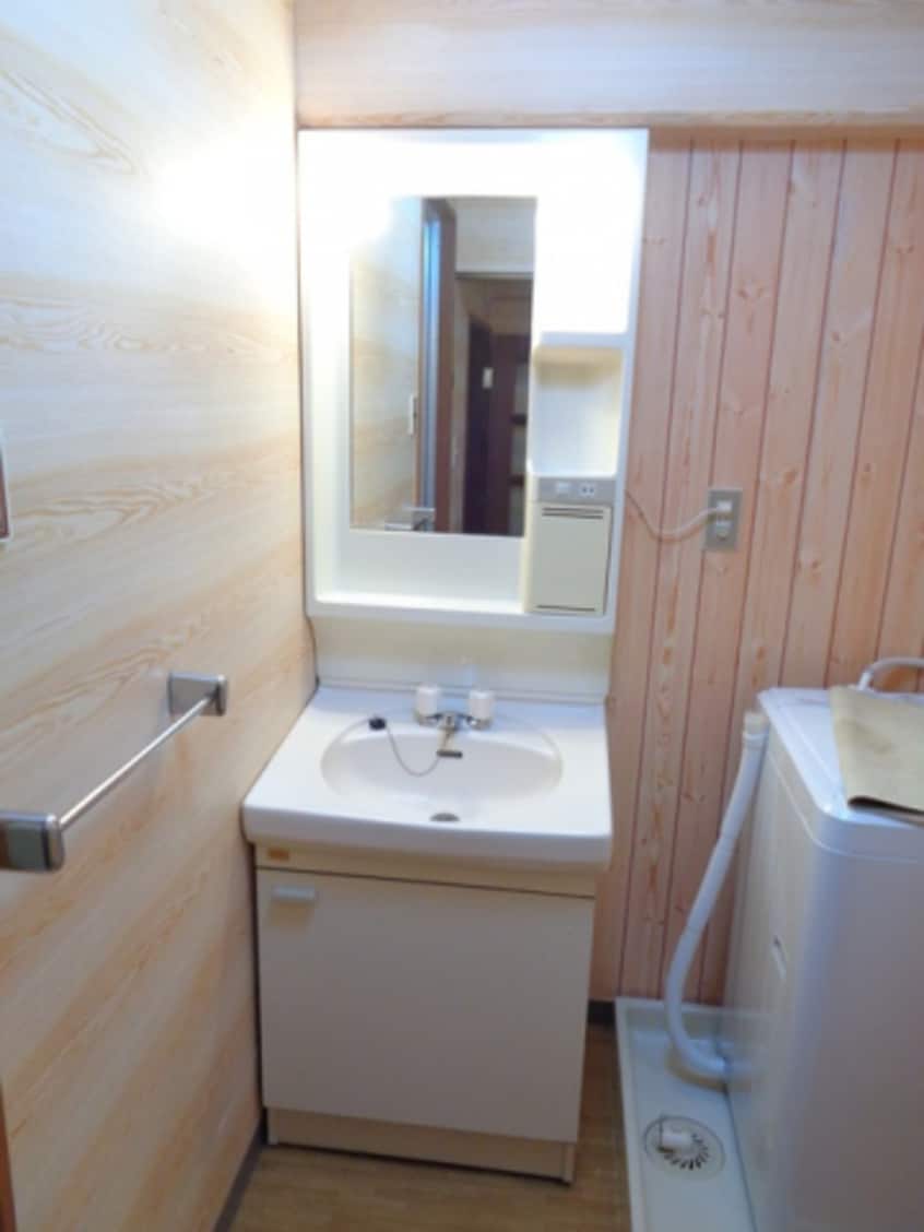  サンクリエート名坂