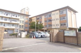 小学校まで1100m※草津立市渋川小学校 エルメゾン　ラクワット