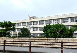長浜市立浅井中学校