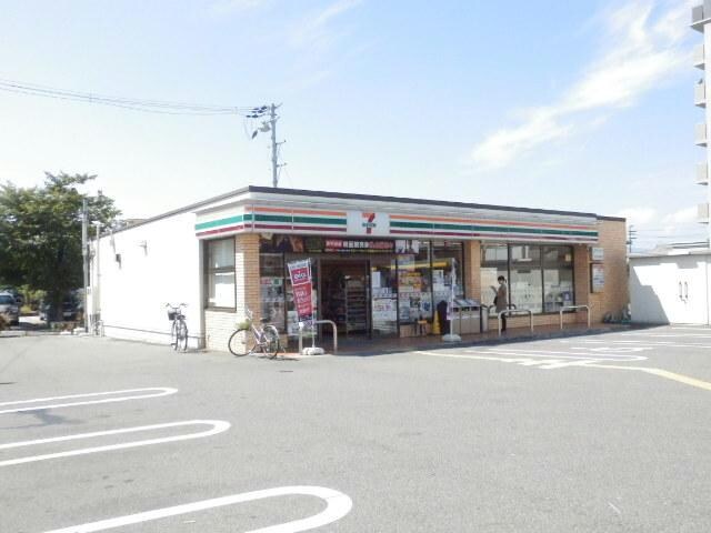 コンビニまで200m※セブン－イレブン　守山吉身５丁目店 サニーホームズ森井