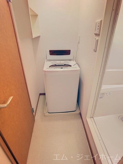  エイペックス彦根東沼波