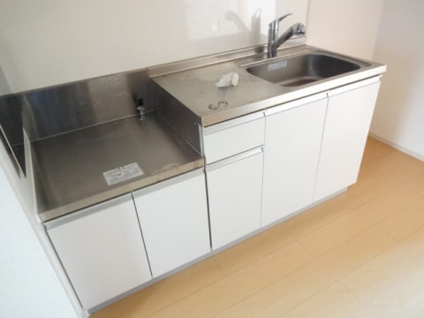  Ｃｈａｒｍｅ金屋