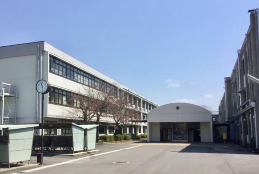 高等学校/高等専門学校まで886m※滋賀県立八日市高等学校 Ｃｈａｒｍｅ金屋