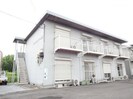 コスモハイツ秦荘Aの外観