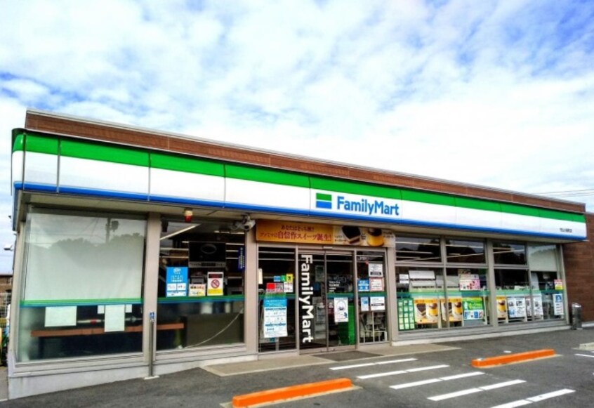 コンビニまで100m※ファミリーマート　守山小島町店 ジュリエ・フォレスト