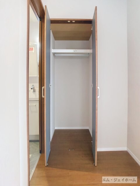  エルミナージュ本町