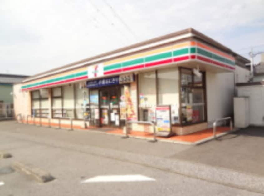 コンビニまで700m※セブン－イレブン　長浜八幡東町店 メイプルヒルズ