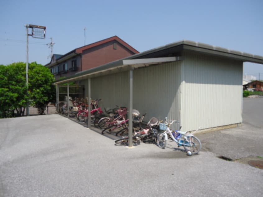  ファミール伊藤