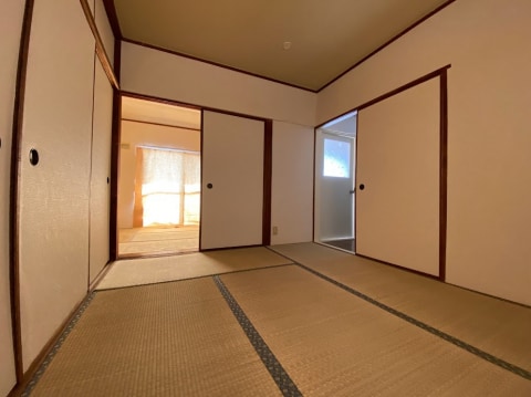  栗東グリーンハイツ2号棟
