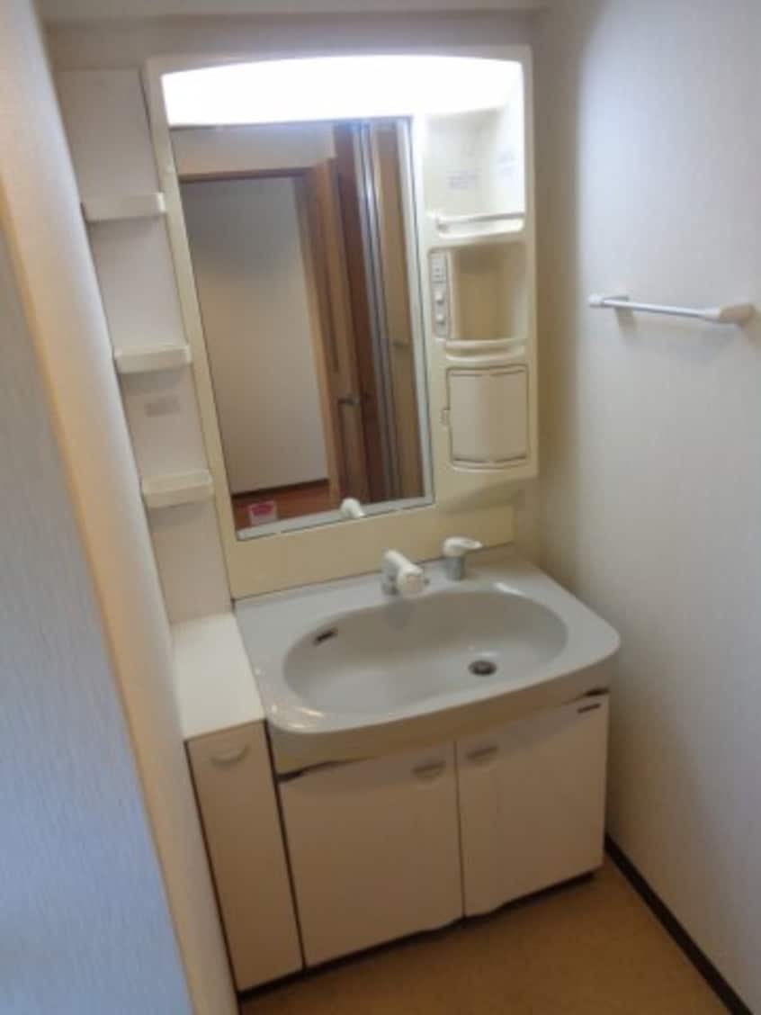  コスミックルーム21