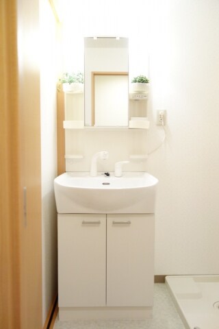  シャトレー参番館