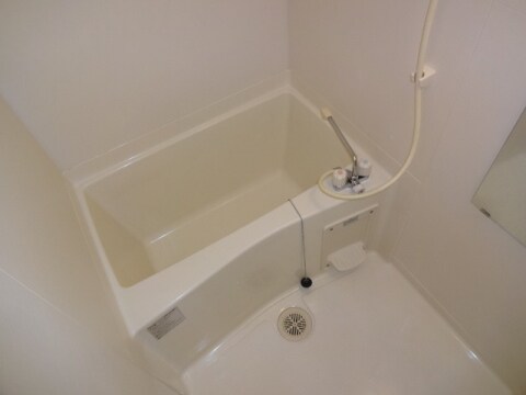  エスエスコーポ愛知川