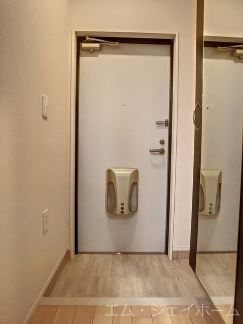  グランドソレーユⅡ番館