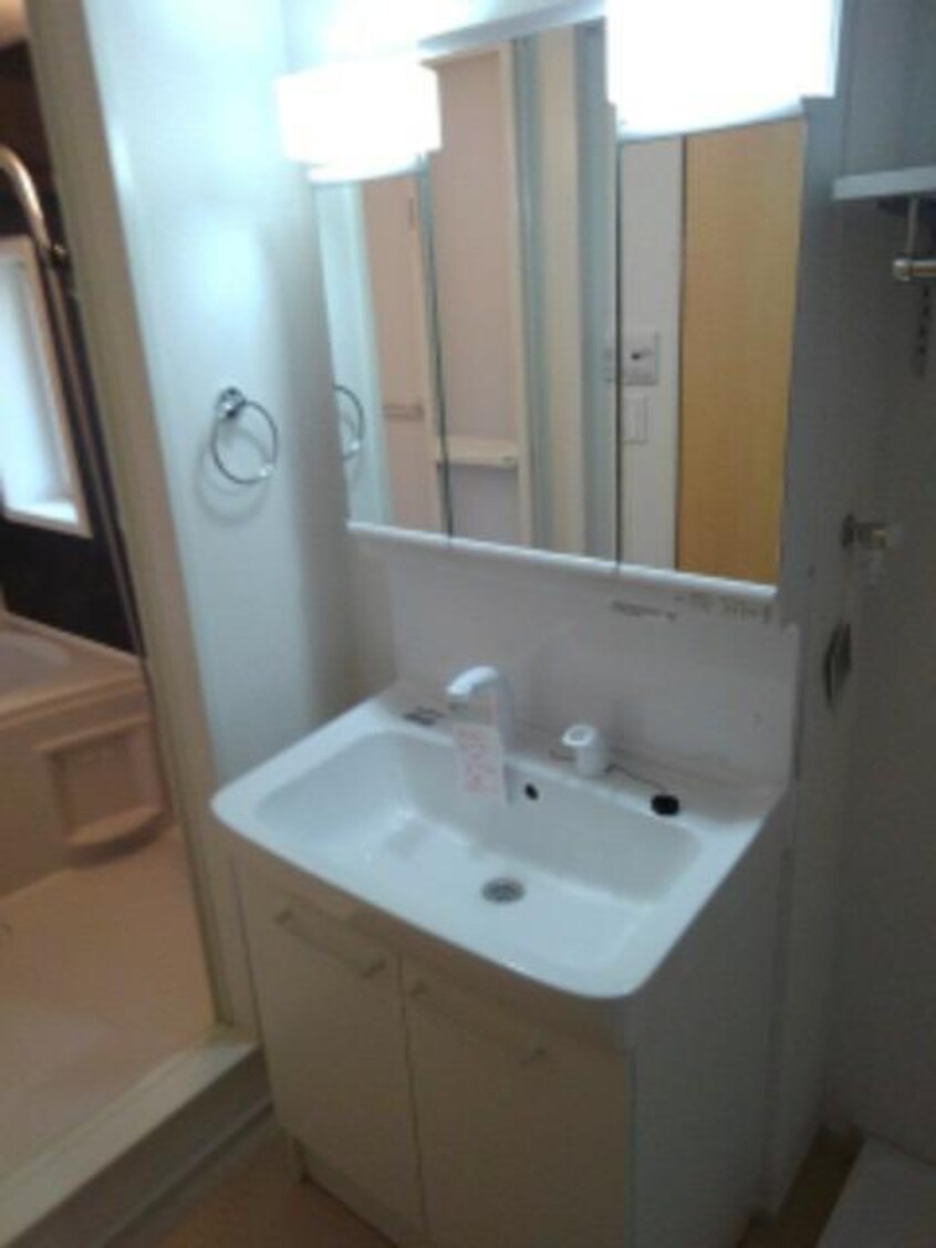  クローヴ・アヴェニュー・Ｍ　Ⅲ