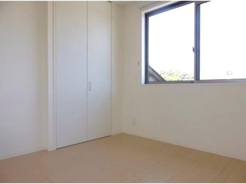  シャーメゾンKishioka