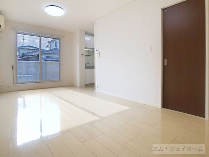  ファミーユ旭ヶ丘Ⅱ