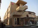 シャトレー参番館の外観
