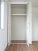  仰木の里東５丁目貸家