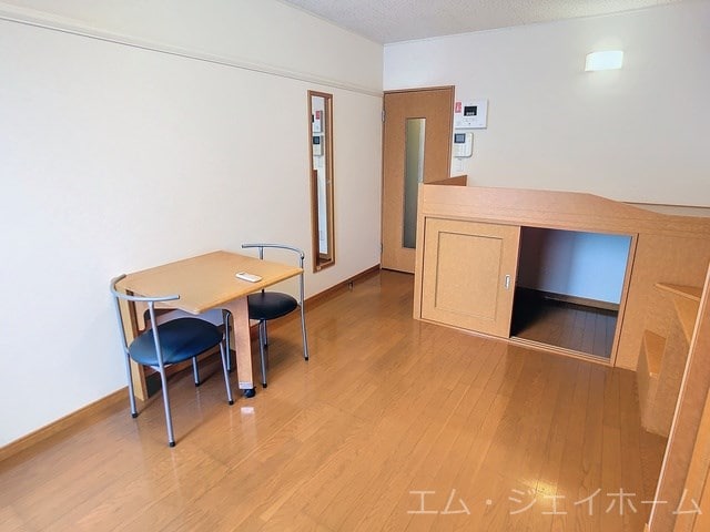  エイペックス彦根芹橋