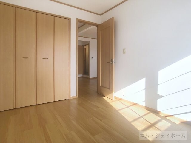  ソレアードフロレスター