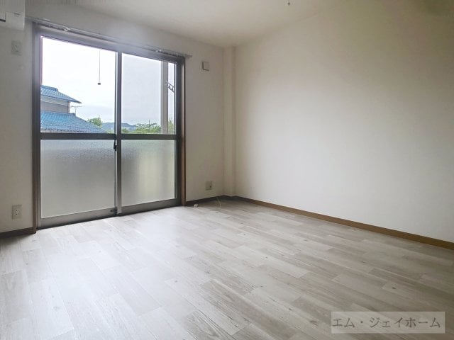  シャルマン愛知川