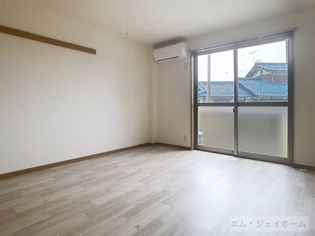  シャルマン愛知川