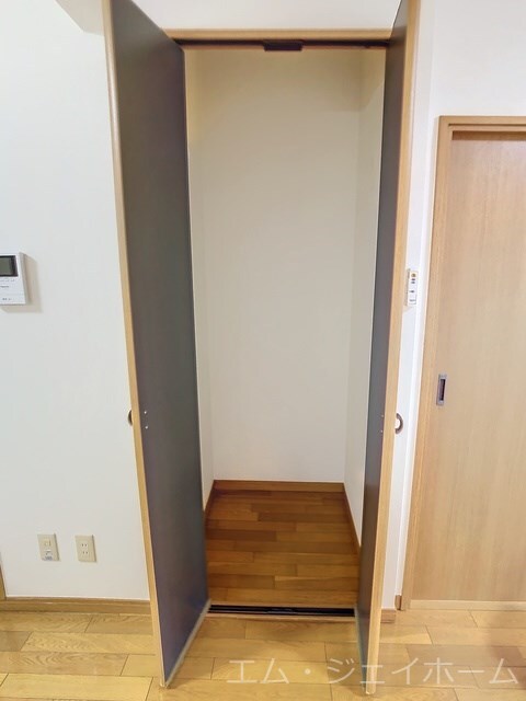  フラワー５番館