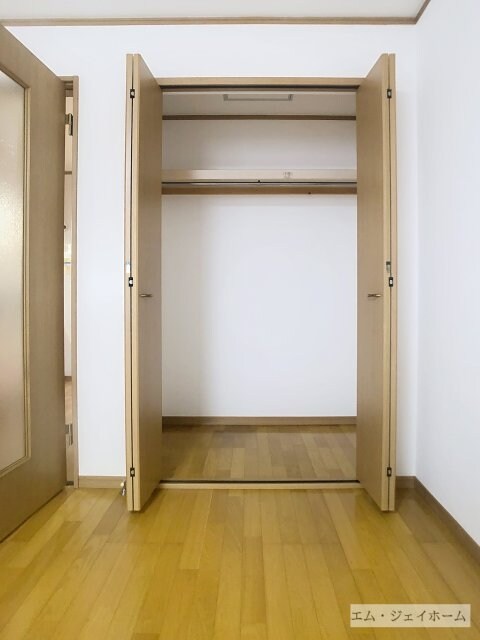  メゾンアデュール