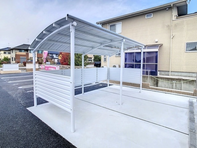  CHESTNUTS（チェスナッツ）