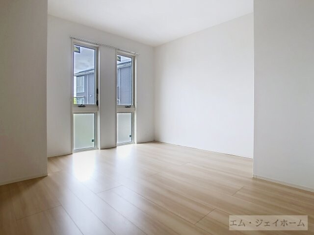  シャーロット水口　B