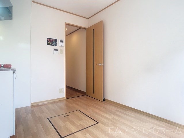  ミナミ大路ハイツ　Ａ