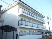 イワタハイツ