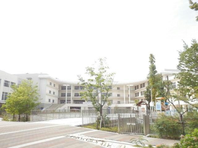 小学校まで300m※守山市立守山小学校 コスモ守山１番館