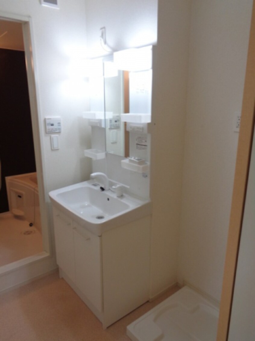  グリエラⅢ番館