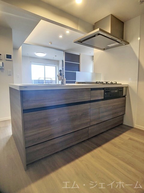  ノルウェジアンウッド室町