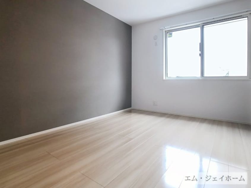  ヴィラ　シャルマン