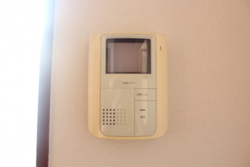  シャーメゾン　リーリエ