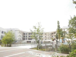 守山市立守山小学校