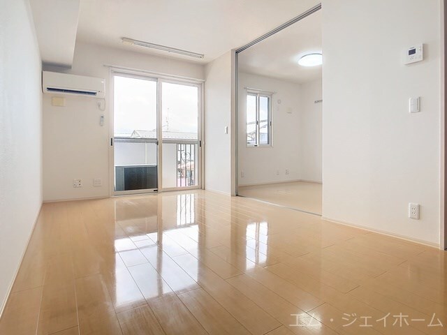  セジュールアースマーシⅢ