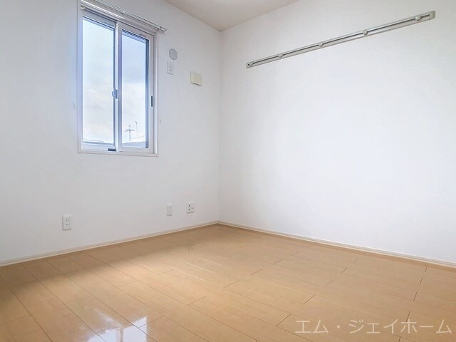  セジュールアースマーシⅢ