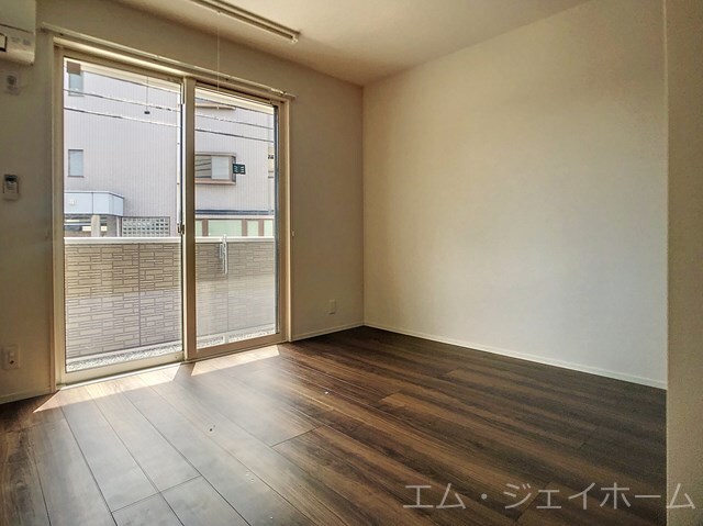  DESIGN  　SQUARE　AN