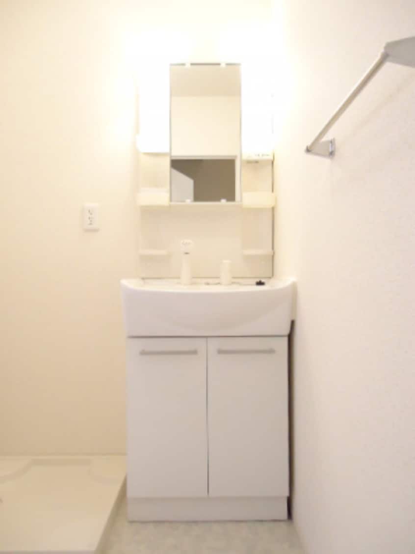  セジュールグランモアＢ